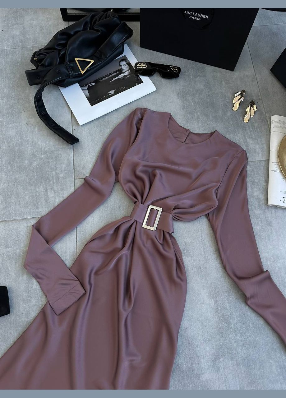 Светло-коричневое кэжуал шелковое макси платье Adelante однотонное