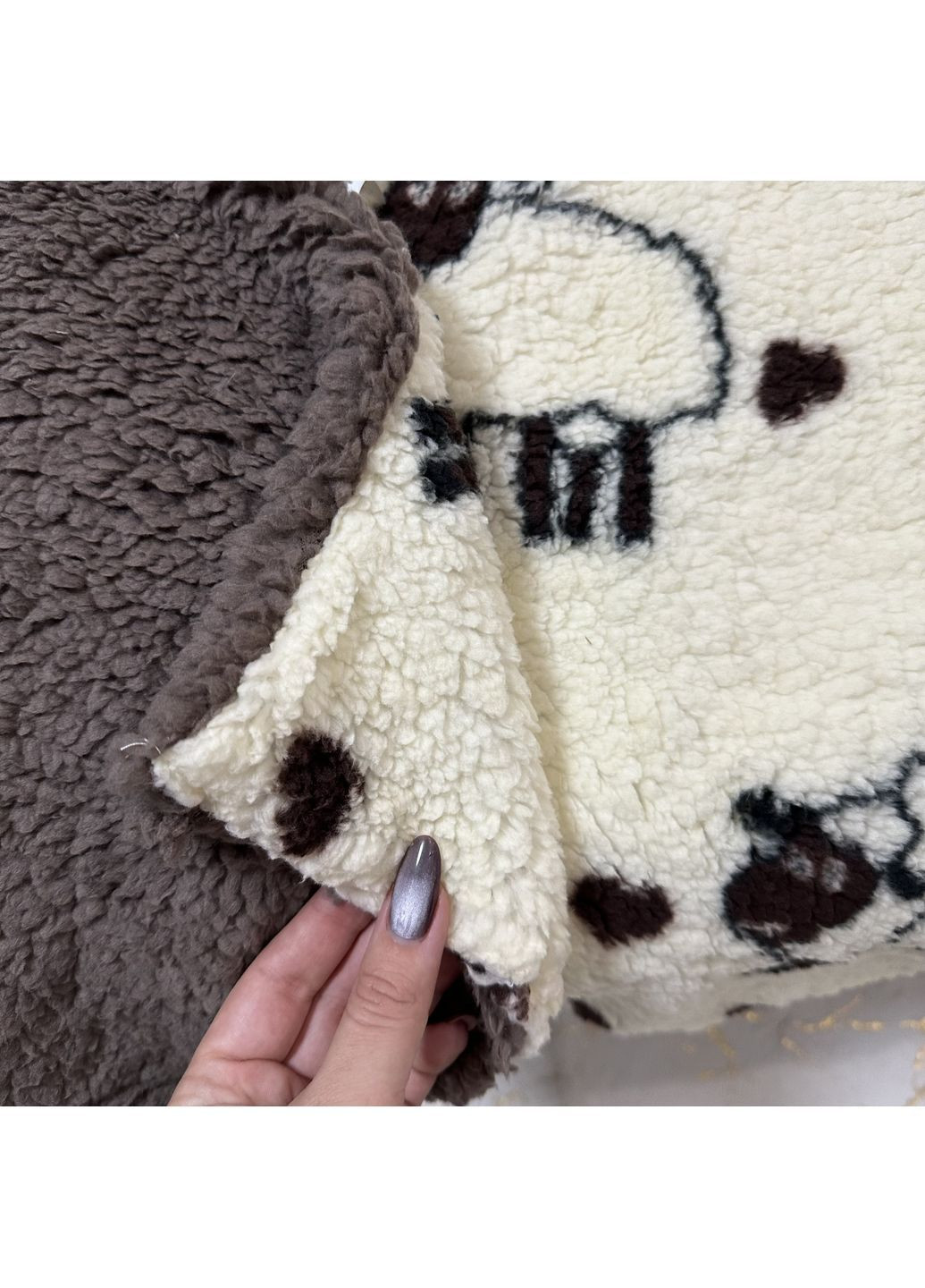 Двухсторонний Плед "Comfort & Style" (Teddy Fur). Размер 200*220 см бежевого цвета с рисунком. No Brand (365749764)