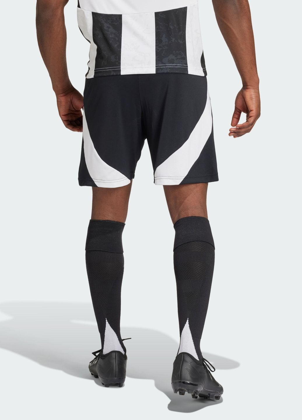 Домашні шорти Juventus 24/25 adidas (299158591)