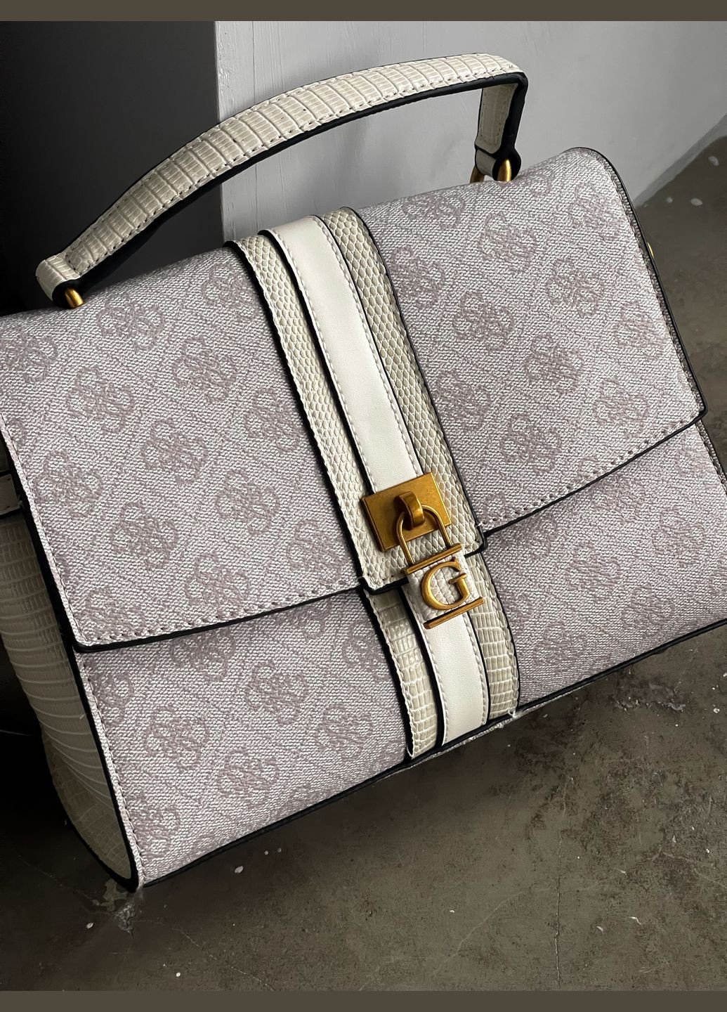 Сумка Гесс Ginevra Logo Elite пудровая No Brand (318652843)