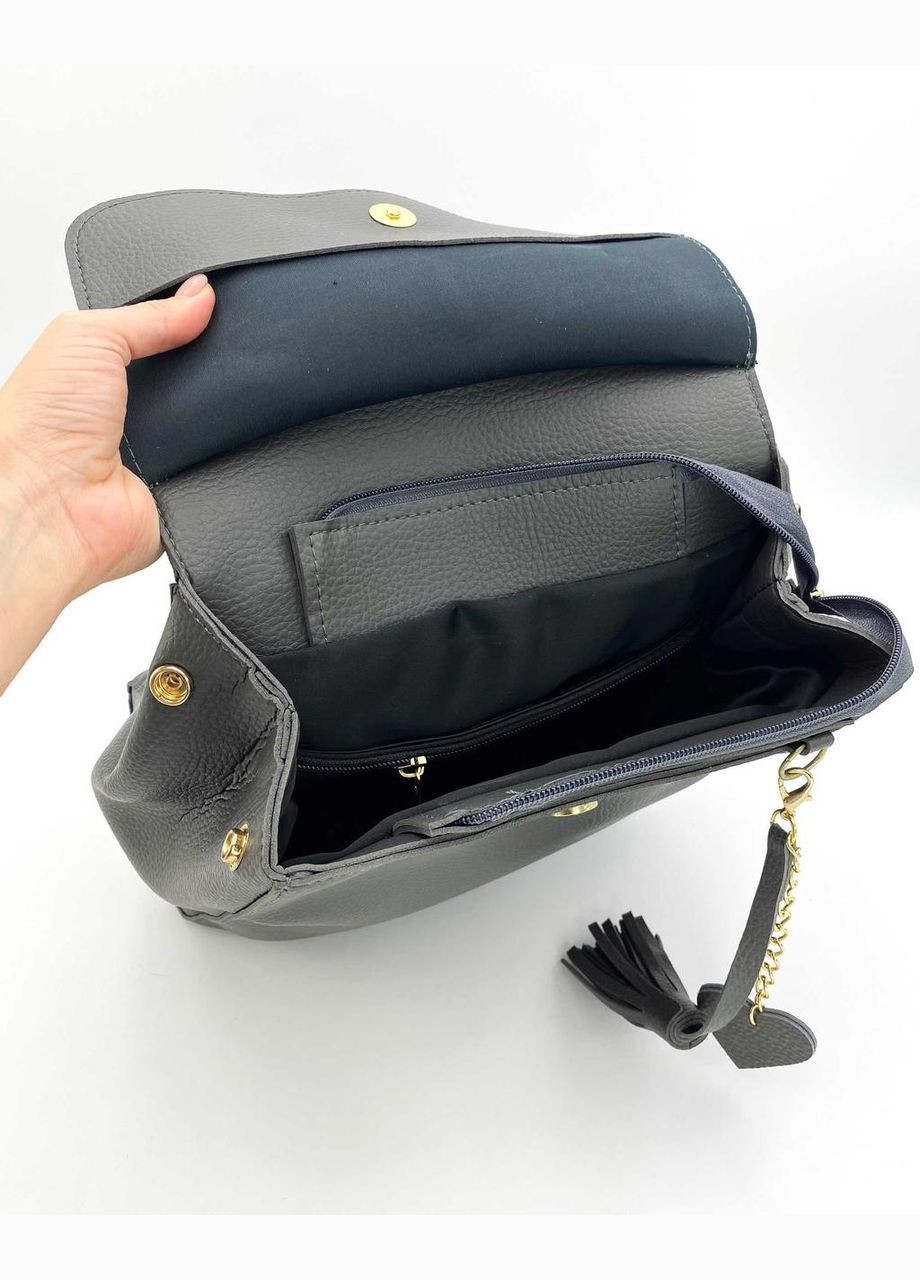 Женский кожаный рюкзак-сумка серого цвета «Сердце» с брелком в виде сердечка WeLassie (298569117)