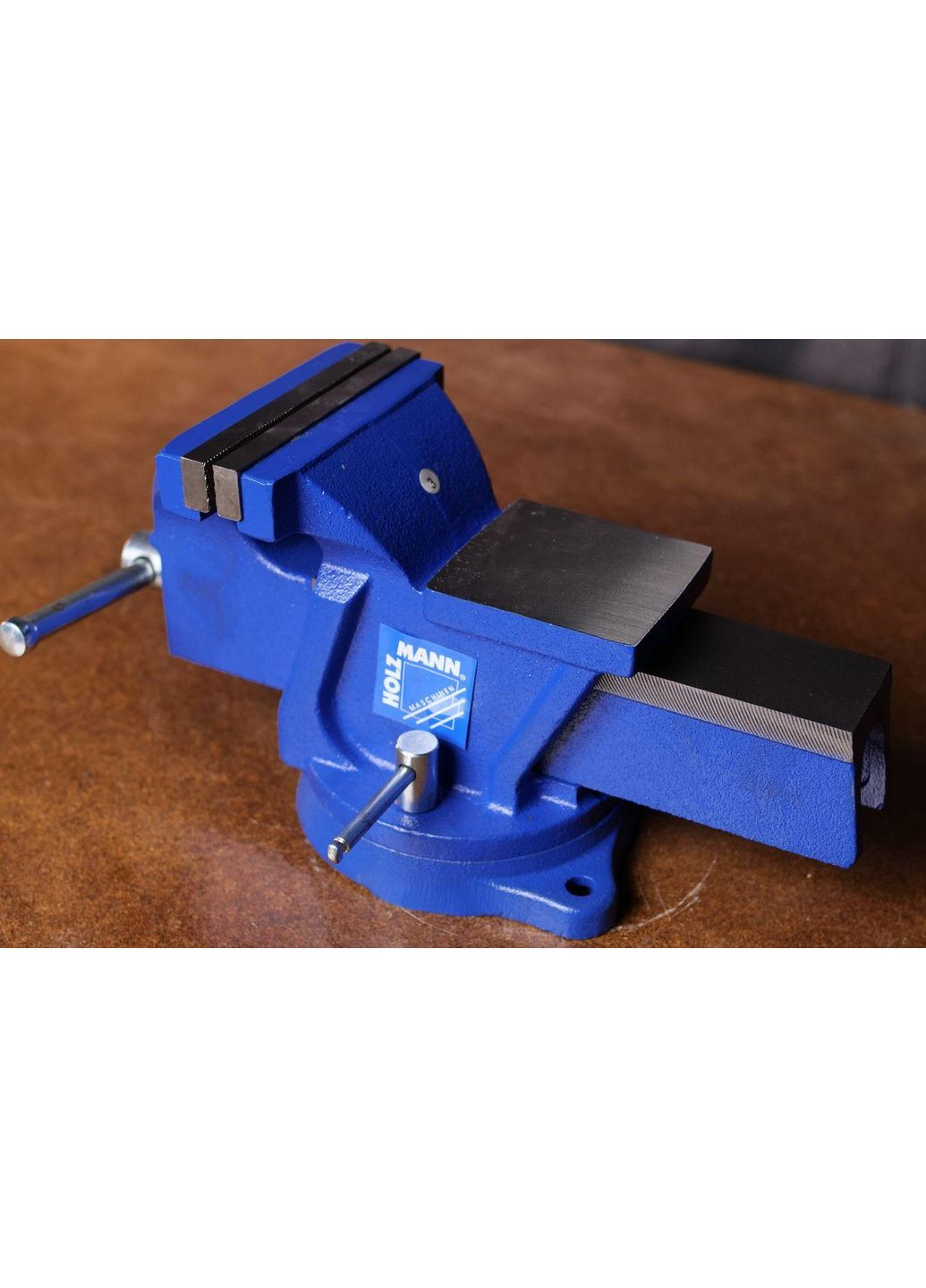 Тиски настольные в комплекте с поворотной плитой WBS 125N Holzmann (356508962)