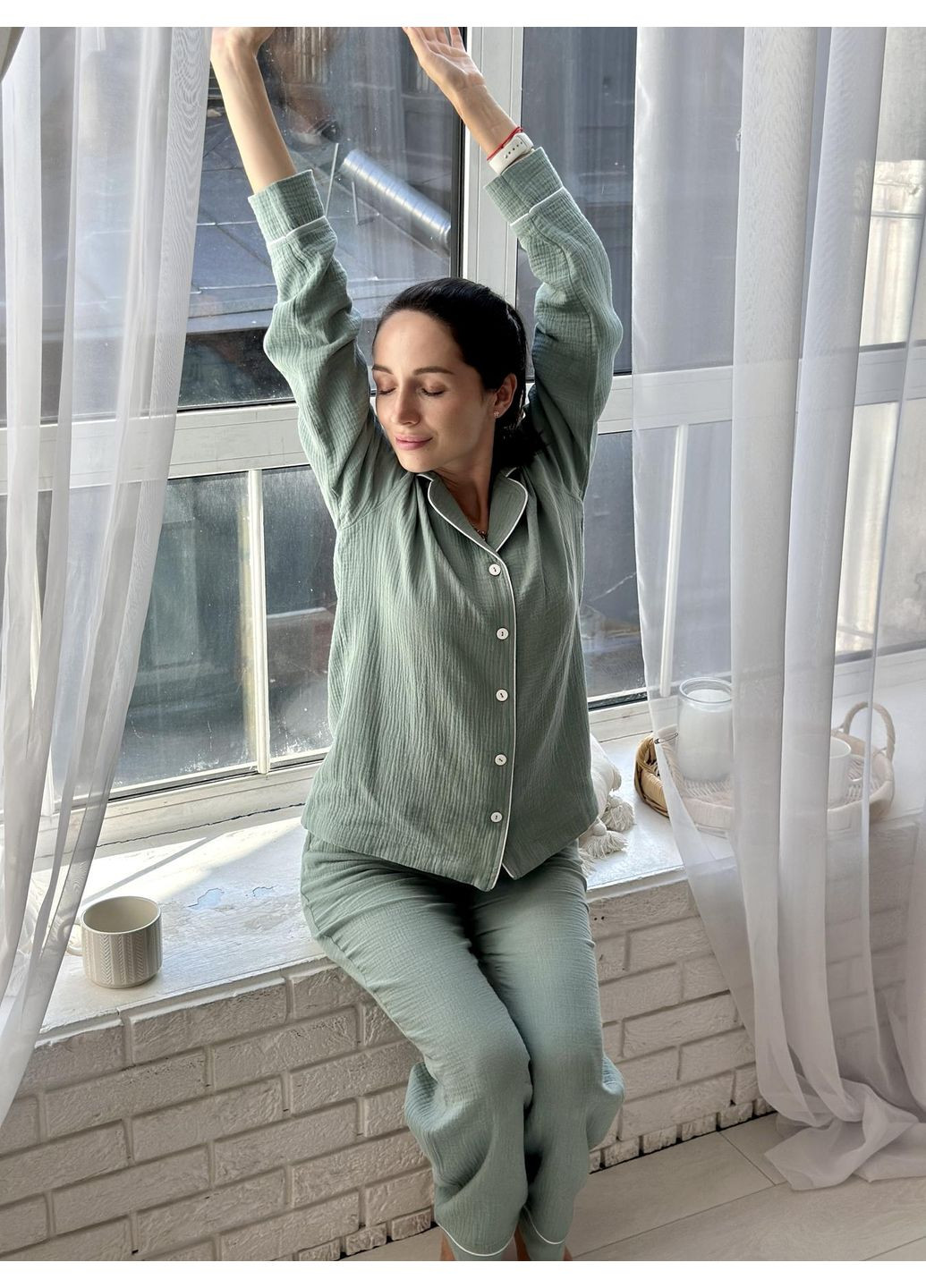 Оливкова всесезон жіноча муслінова піжама viva сорочка + брюки Cosy