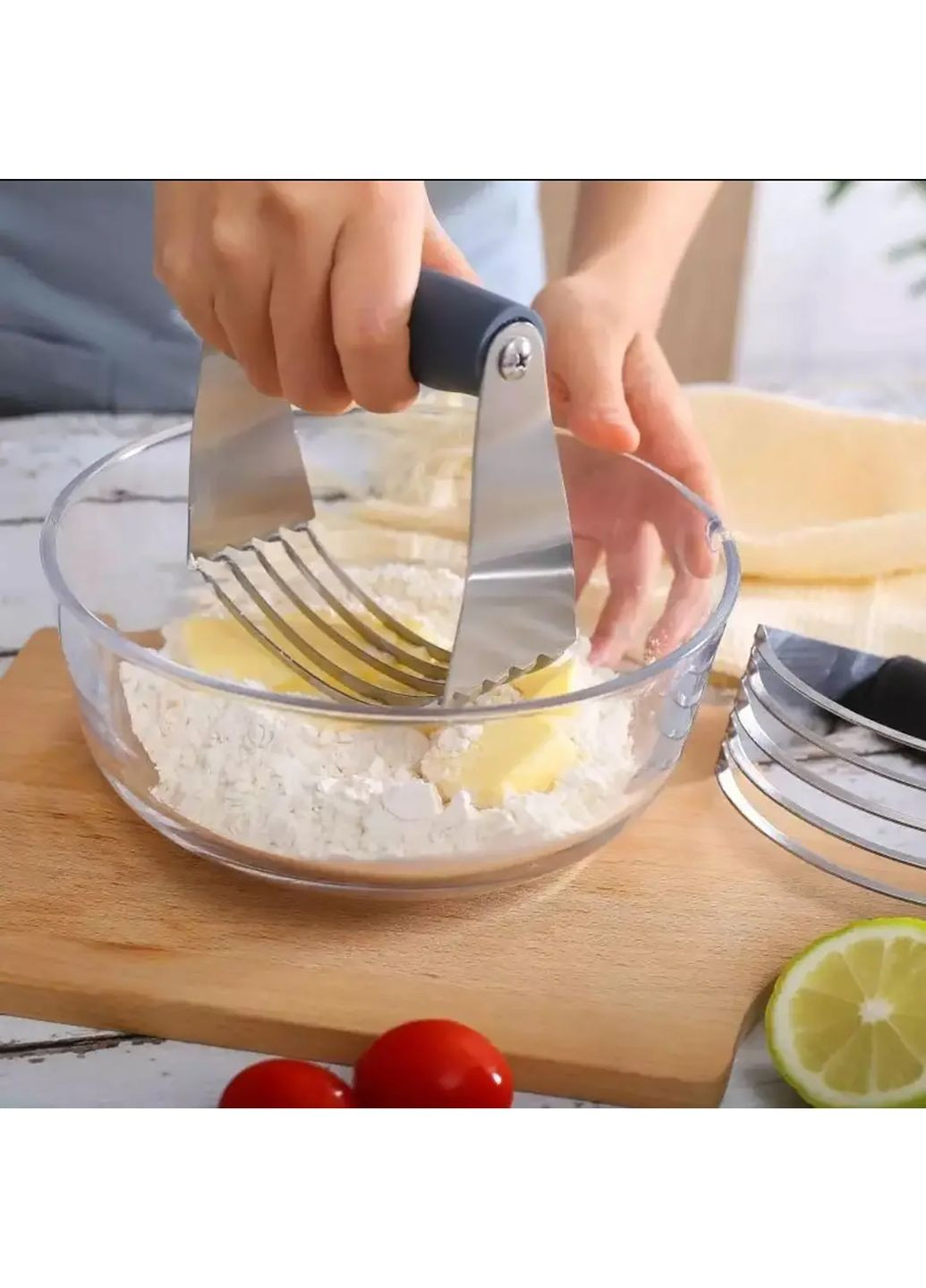 Резак для теста из нержавеющей стали с силиконовой ручкой для печенья и песочной крошки Kamille (322765929)