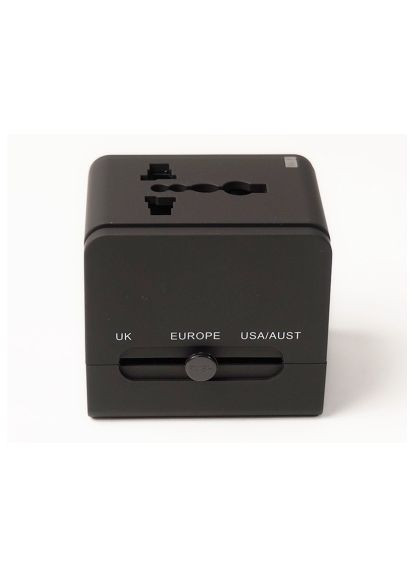 Зарядное устройство (DV00DV5067) PowerPlant Международный адаптер 220В + 2*USB max2.1A (369883584)