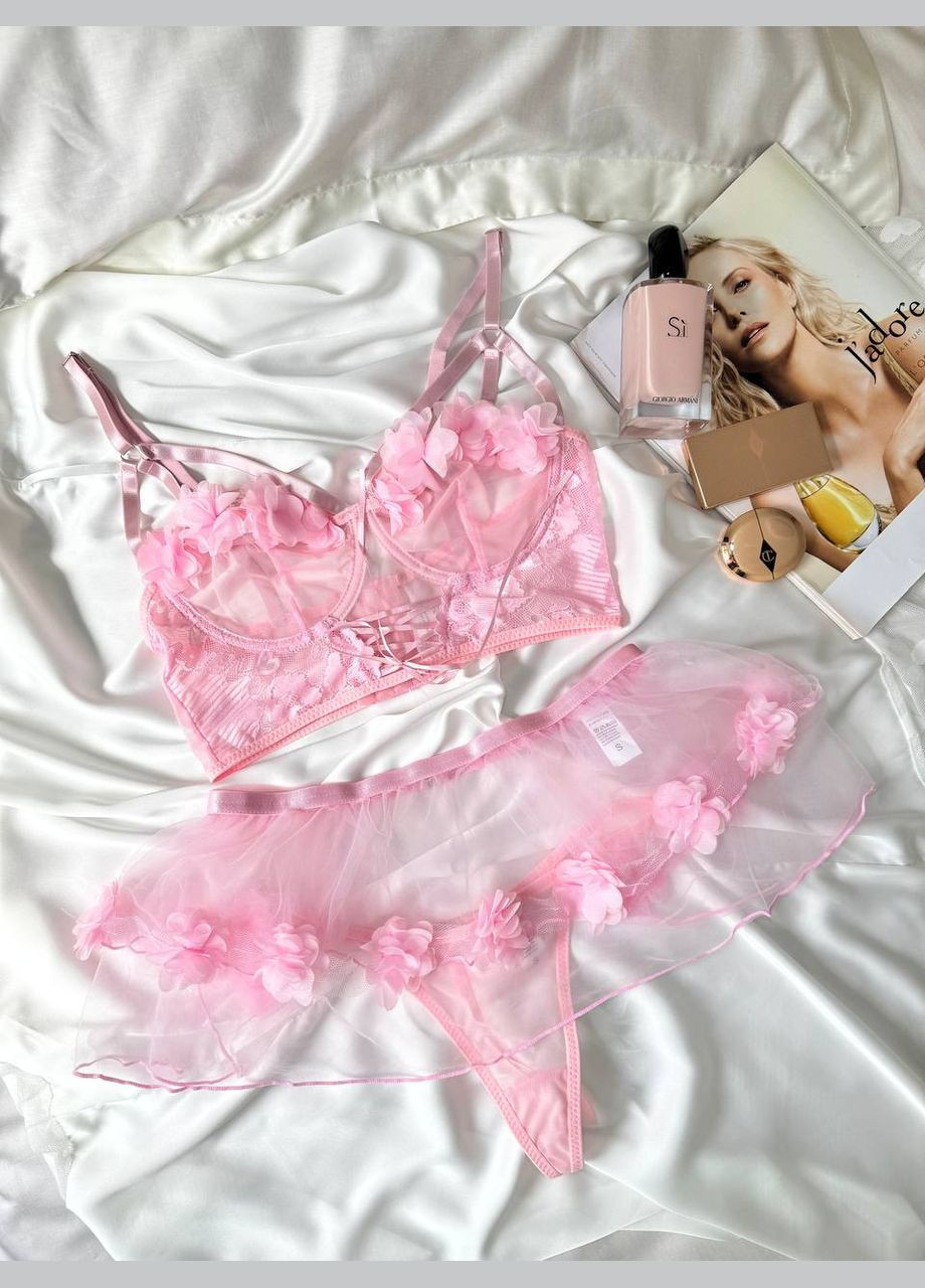 Рожевий ніжний квітковий комплект жіночої білизни зі спідницею Simply sexy