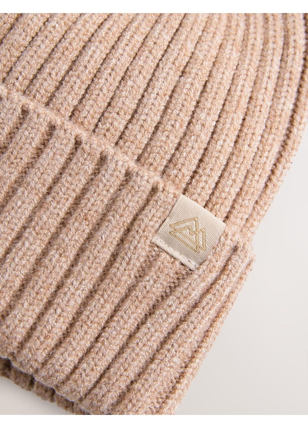 Подростковая демисезонная шапка-бини вязаная для мальчика NEXT Бежева (25101001) Next Baby (364233142)