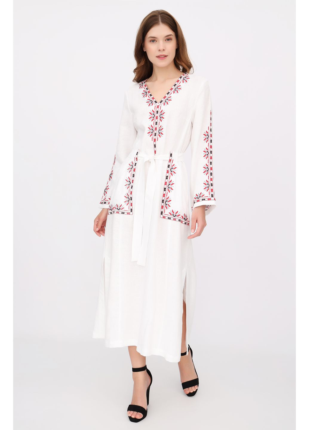 Білий довга жіноча сукня з льону під пояс з квітковою вишивкою та довгим рукавом людмила., р., код 0480/42/331 ГАЛЕРЕЯ ЛЬОНУ