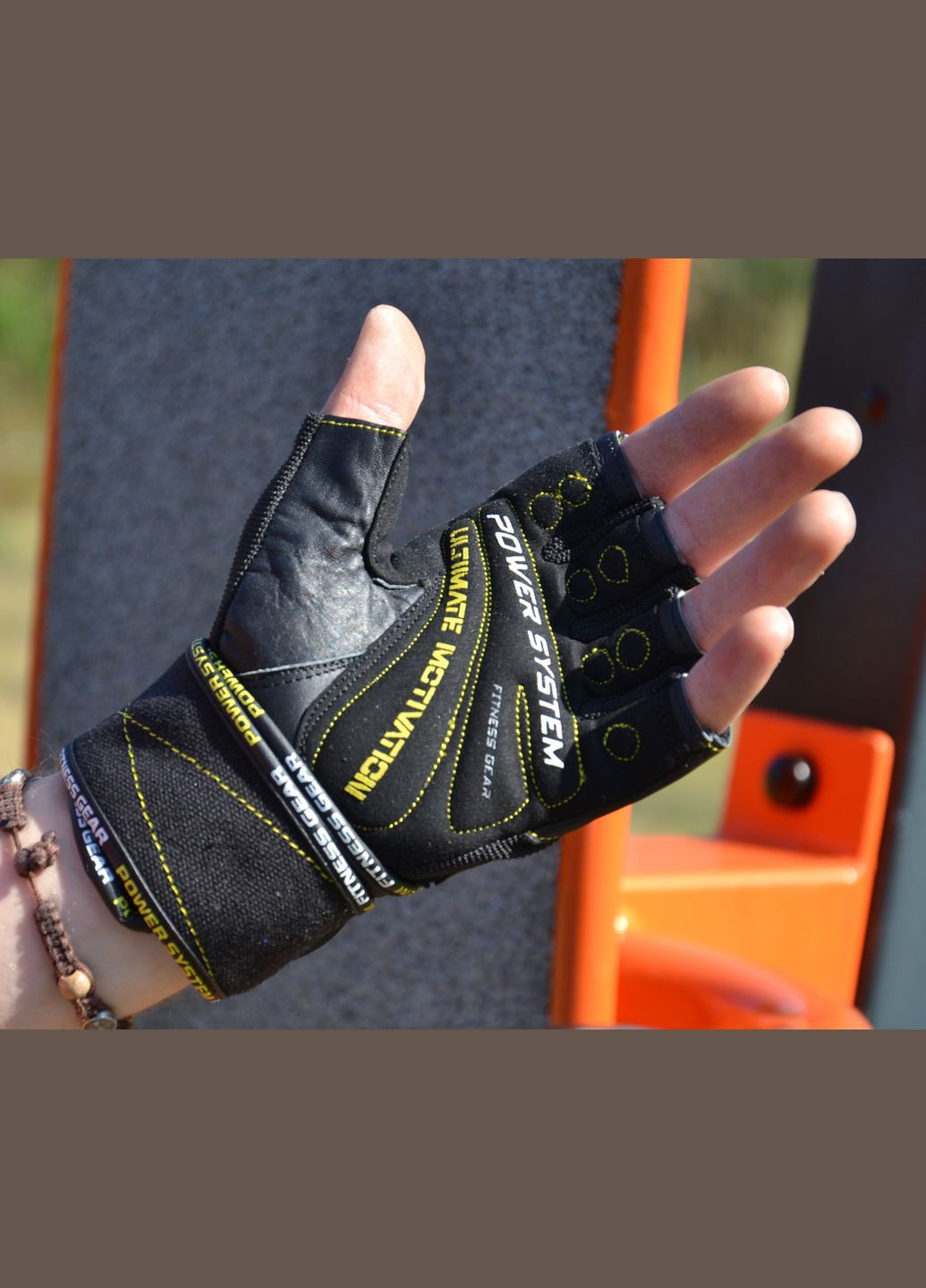 Перчатки для фитнеса PS-2810 Ultimate Motivation Black/Yellow Line M Power System (316219839)