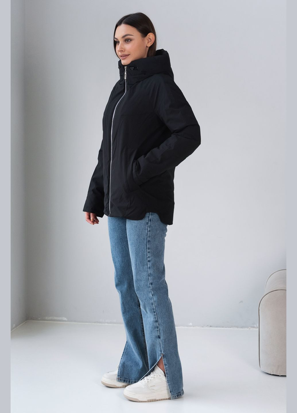 Черная демисезонная женская демисезонная куртка парка SK