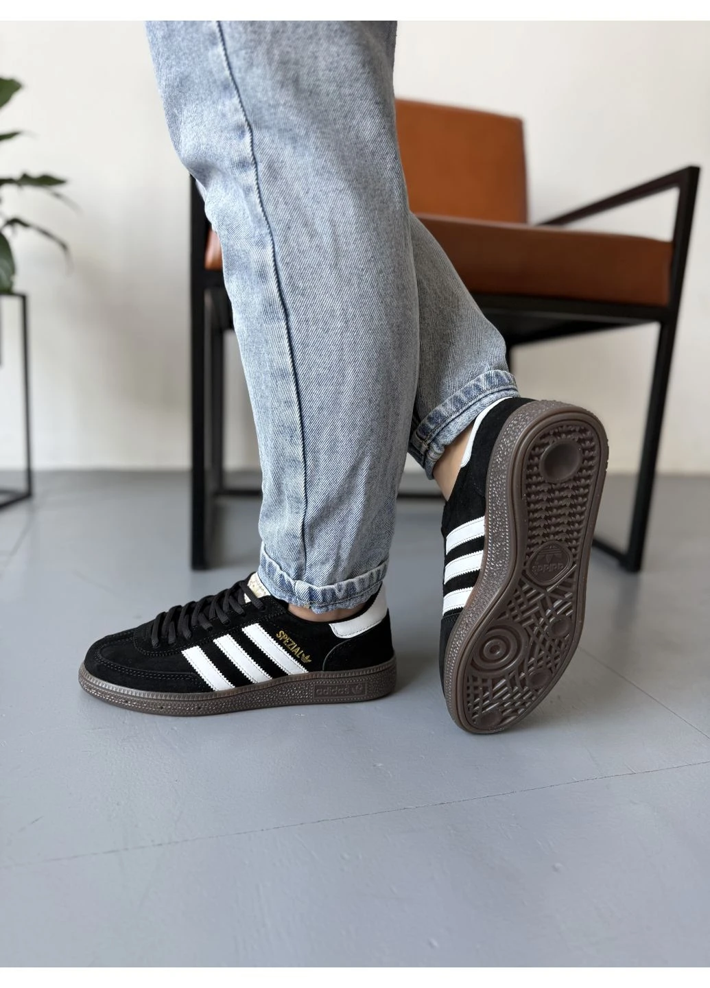 КРОССОВКИ ЖЕНСКИЕ ADIDAS HANDBALL SPEZIAL BLACK II АДИДАС СПЕЦИАЛ ЧЕРНЫЕ No Brand чёрные демисезоны (392012514)