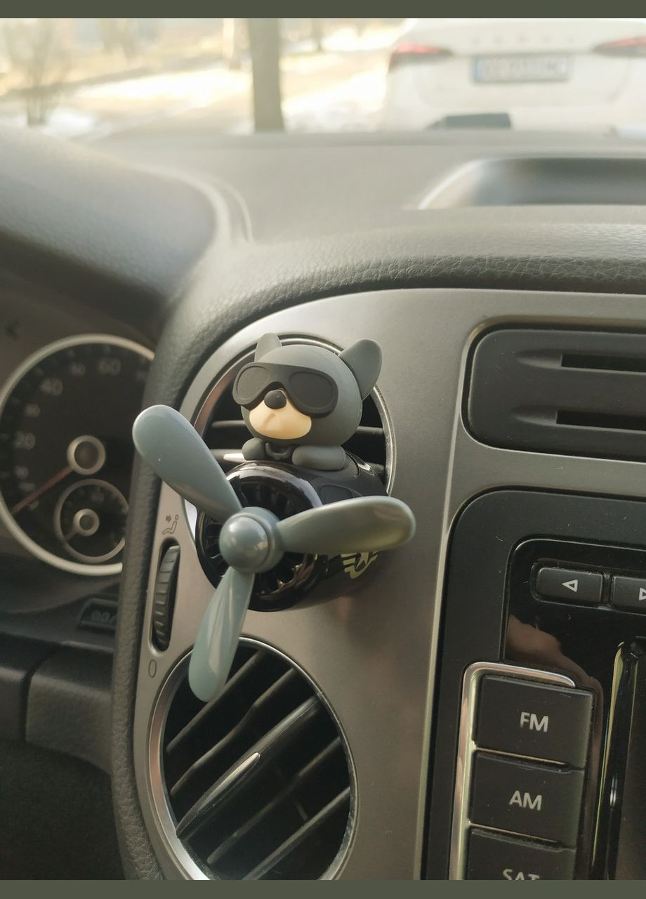 Автомобильный Ароматизатор Котенок Пилот беж многоразовый на пружине Pilot (322463286)