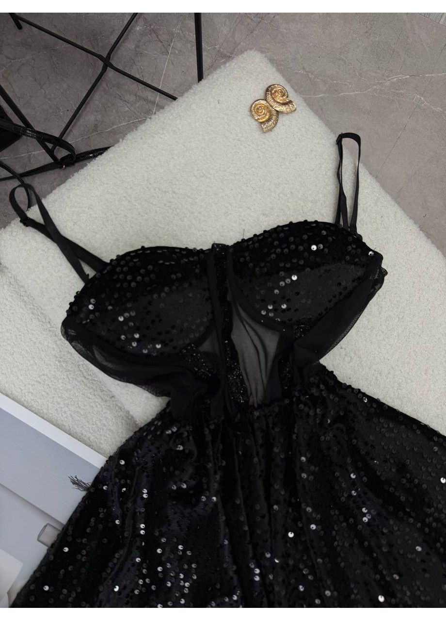 Черное праздничный праздничное платье с корсетным верхом и пышной юбкой из паеток — замеры в описании силуэтная Vione однотонное