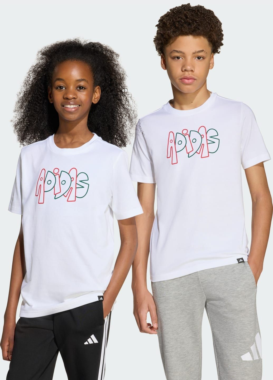 Белая демисезонная футболка graffiti graphic kids adidas