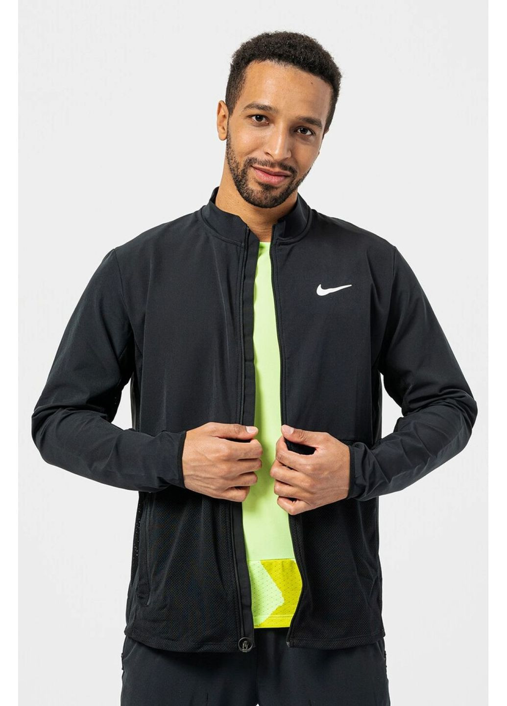 Чорна демісезонна куртка Nike