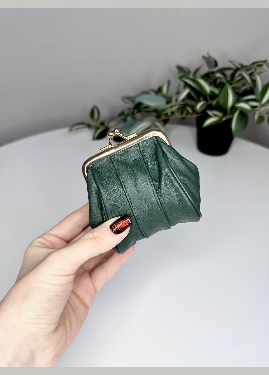 Жіночий маленький гаманець монетниця на застібці поцілунок Classic (315623018)