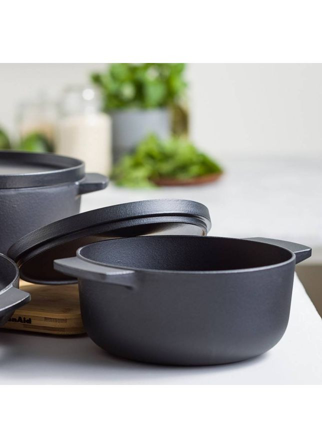 Каструля Matte Oven-to-table 22 см 3.3 л Black (CC004899-001) KitchenAid (338378298)