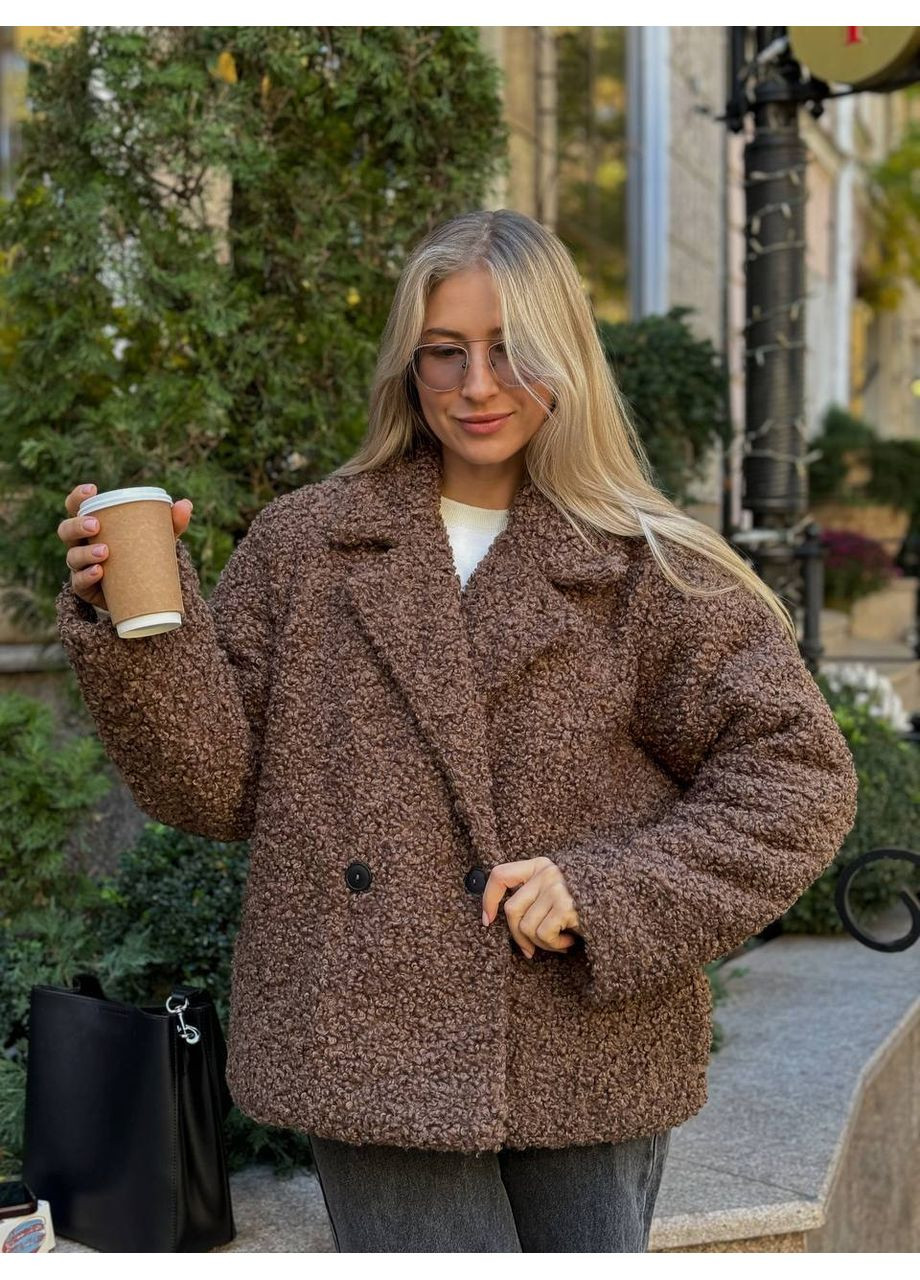 Коричнева зимня жіноча коротка шуба з букле коричневого кольору 35601 Fashion