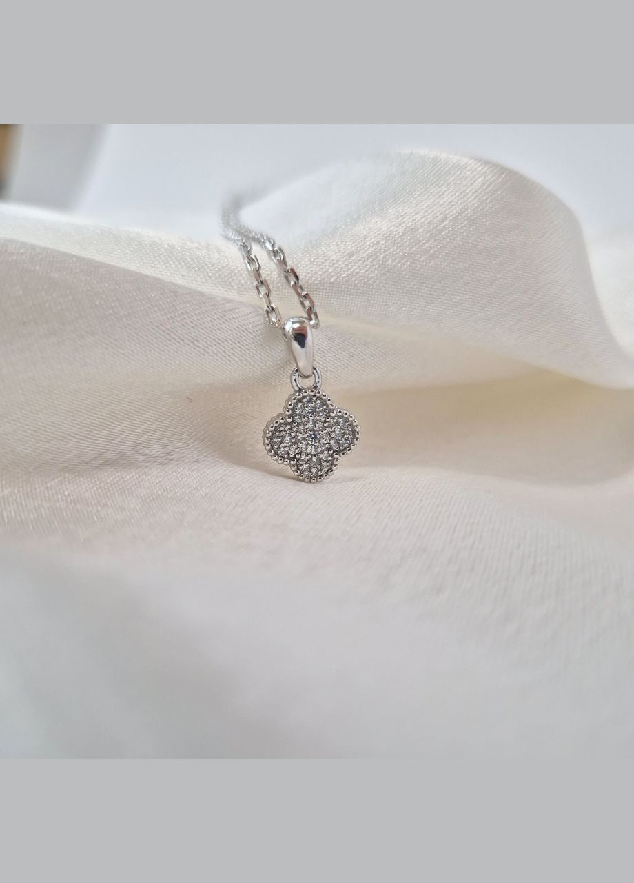 Серебряная Подвеска кулон Клевер с Белыми камнями серебро 925 пробы Родированное 3796р 1.00г No Brand (329900852)