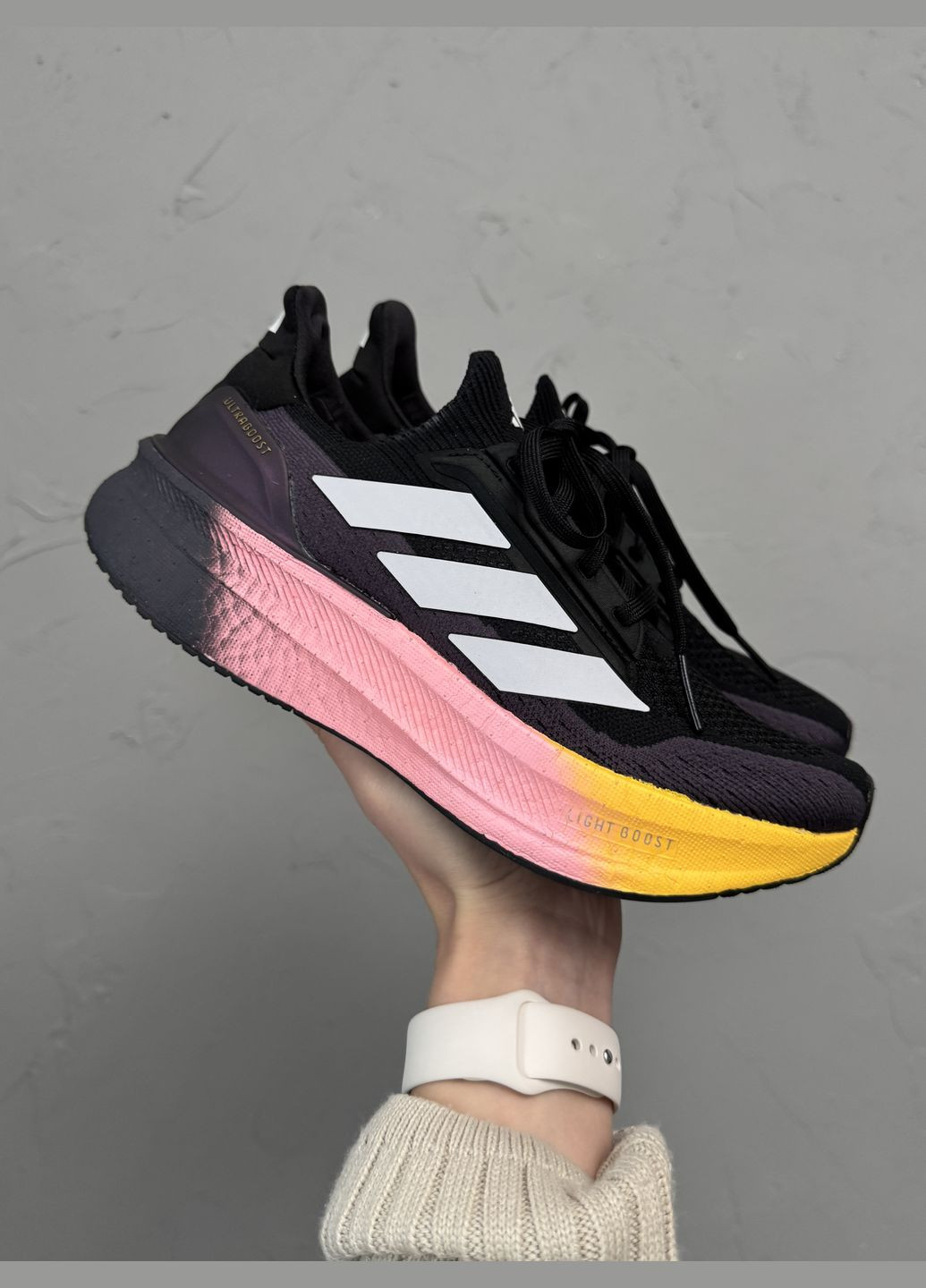 Чорні Осінні кросівки чоловічі adidas ultraboost 5x black pink yellow | адідас ультрабуст 5х чорні рожеві жовті No Brand