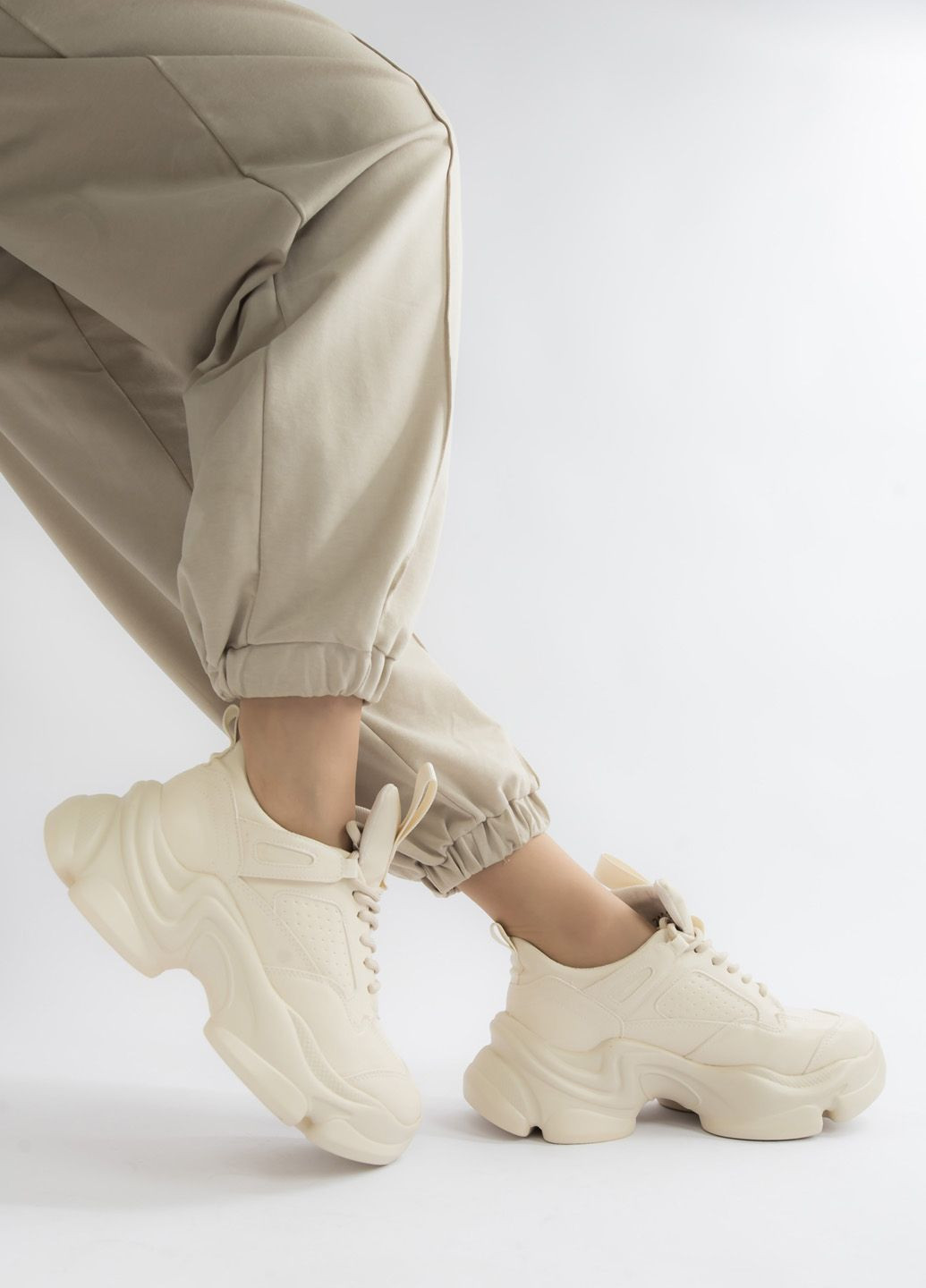 Кроссовки женские Stilli бежевые демисезоны (318553477)