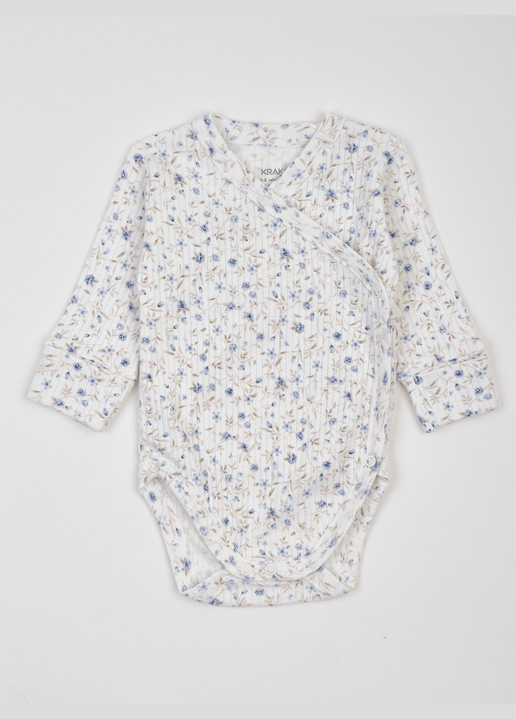 Белый демисезонный детский комплект для новорожденной девочки (боди, штаны, шапочка) с голубыми цветочками KRAKO