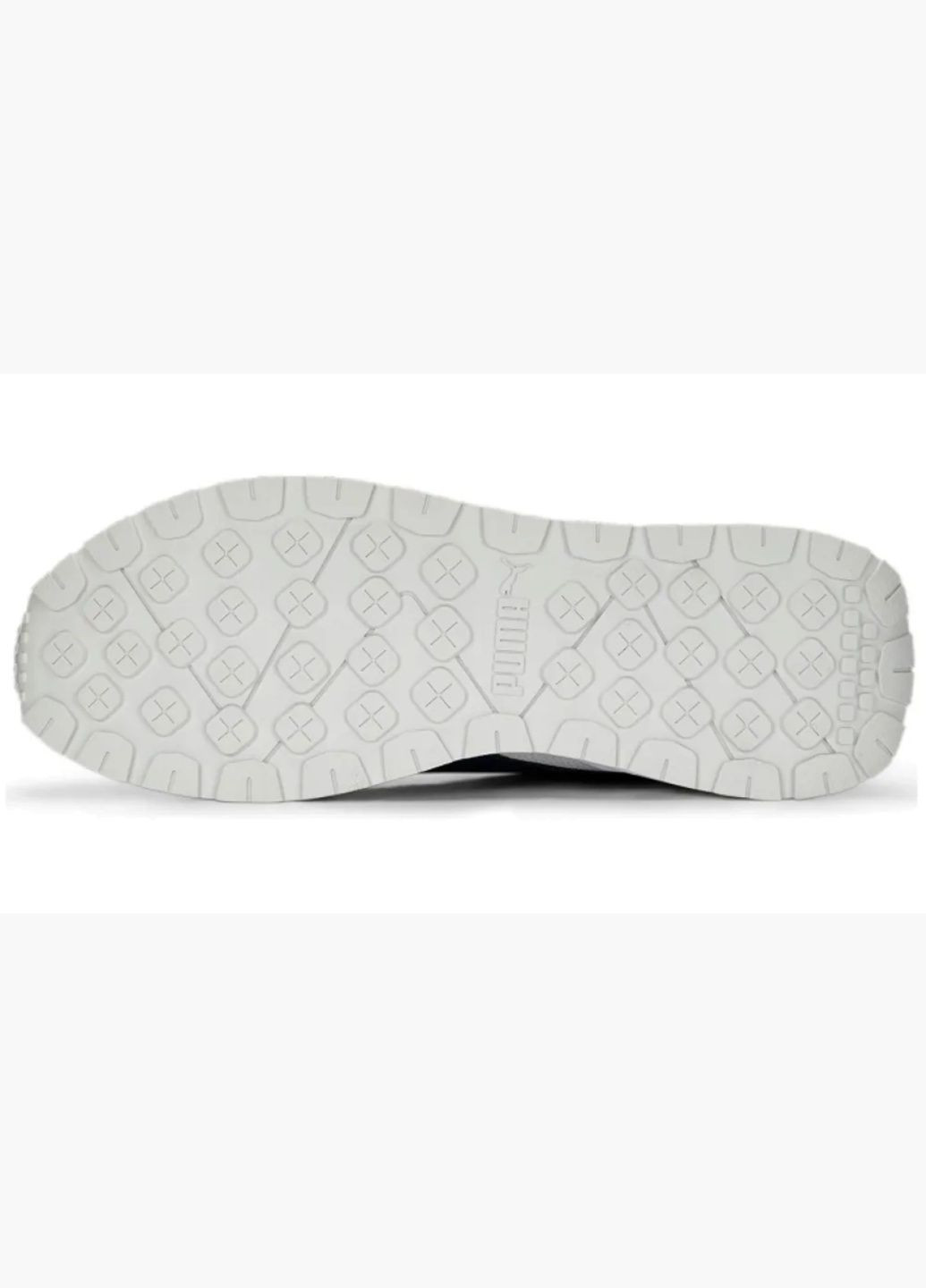 Белые демисезонные кроссовки мужские runtamed white 389236-02 Puma