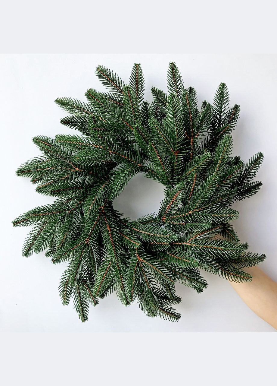 Вінок хвойний різдвяний Classic литий d-40 см зелений HVOYA (328908568)
