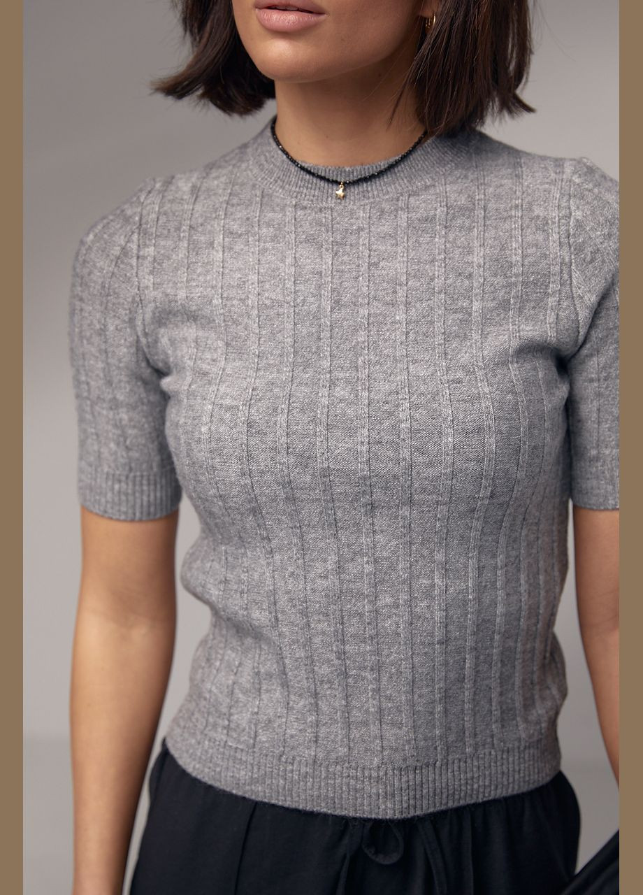 Сіра демісезон жіноча футболка в рубчик 231250 з коротким рукавом Lurex