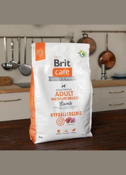 Сухой корм Dog Hypoallergenic Adult Medium Breed для собак средних пород, гипоаллергенный с ягненком, 3 кг Brit Care (322874683)