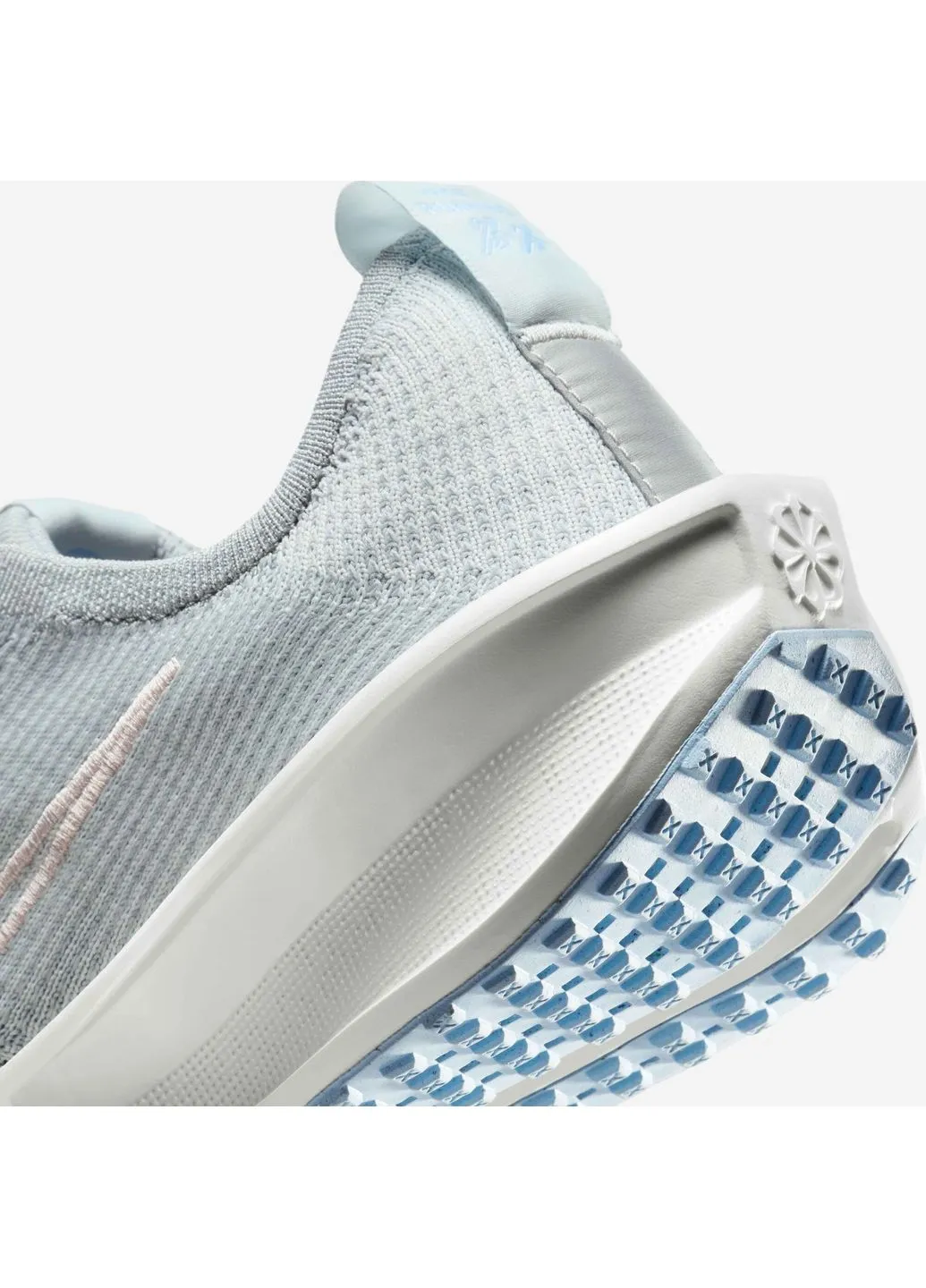 Кроссовки W Interact Run Grey FD2292-012 Nike серые демисезоны (398073176)