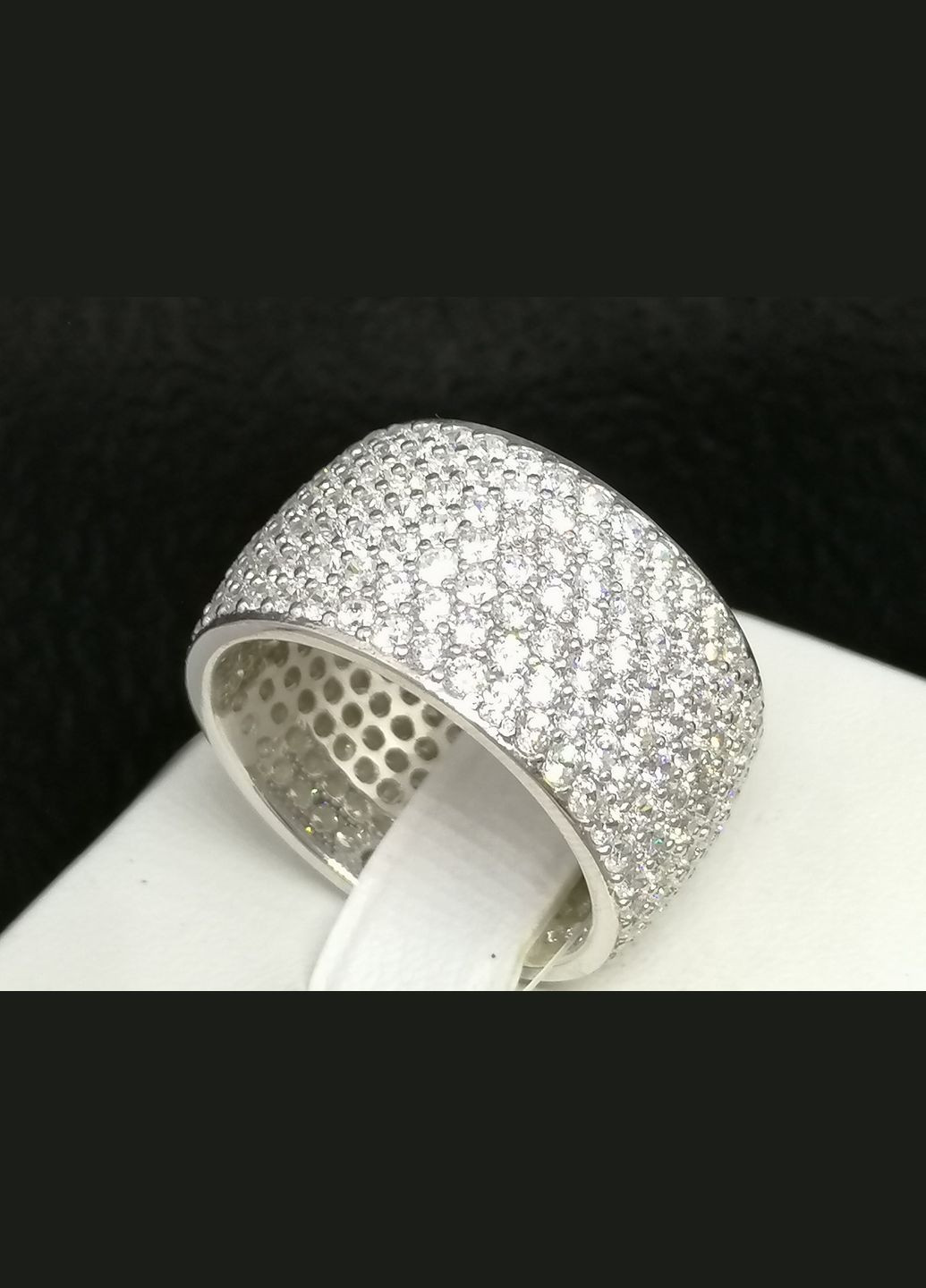 Срібне кільце з фіанітами. 901-00004 Qvaliz (275935125)