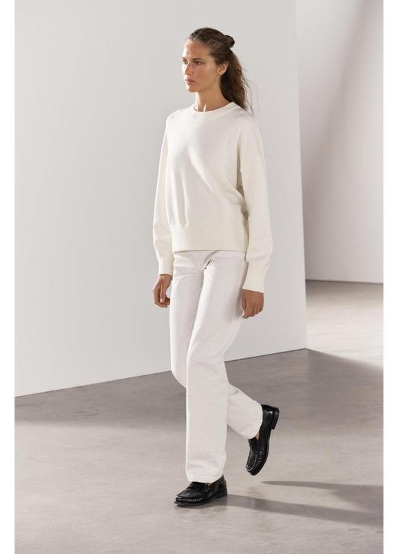 Білий демісезонний базовий молочний светр Zara