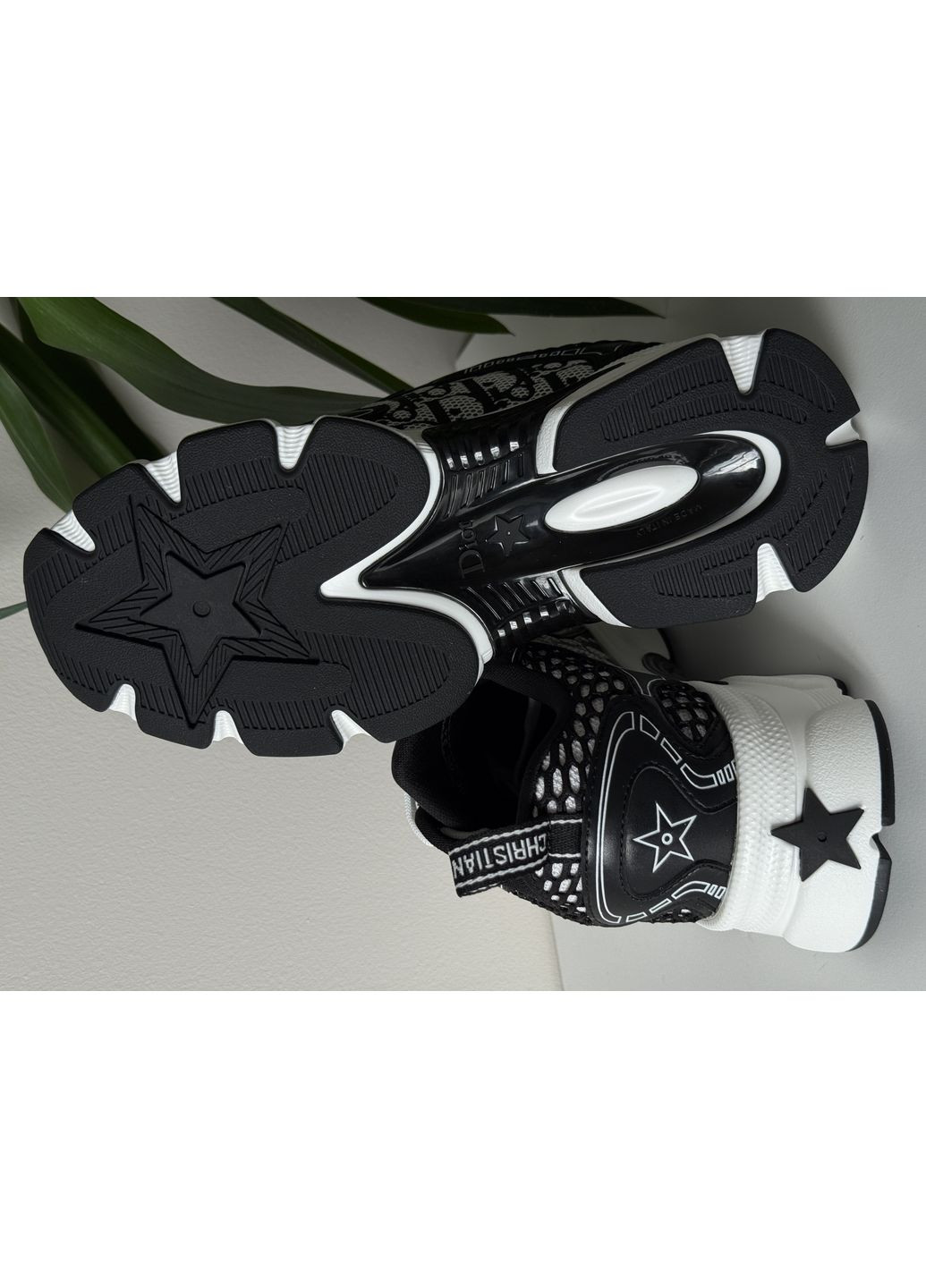 Кроссовки женские Dior Chrono Sneaker Black Grey | Диор Хроно Снике черно-белые No Brand чёрно-белые демисезоны (366742235)