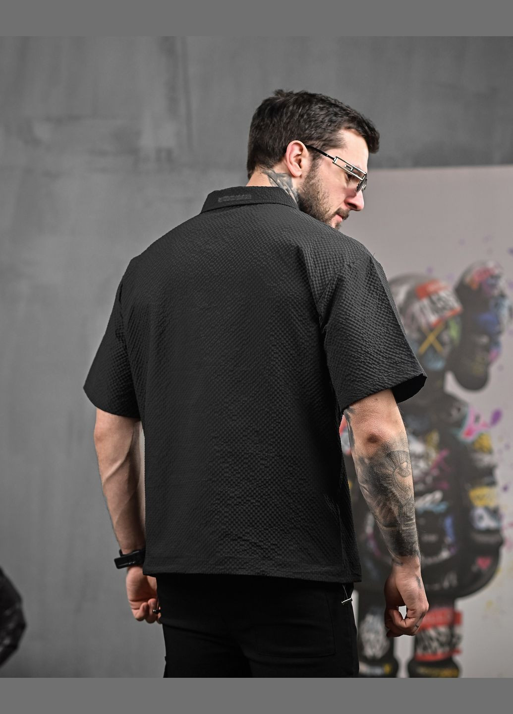 Чорна стильна чоловіча футболка з кишенями чорна з довгим рукавом No Brand