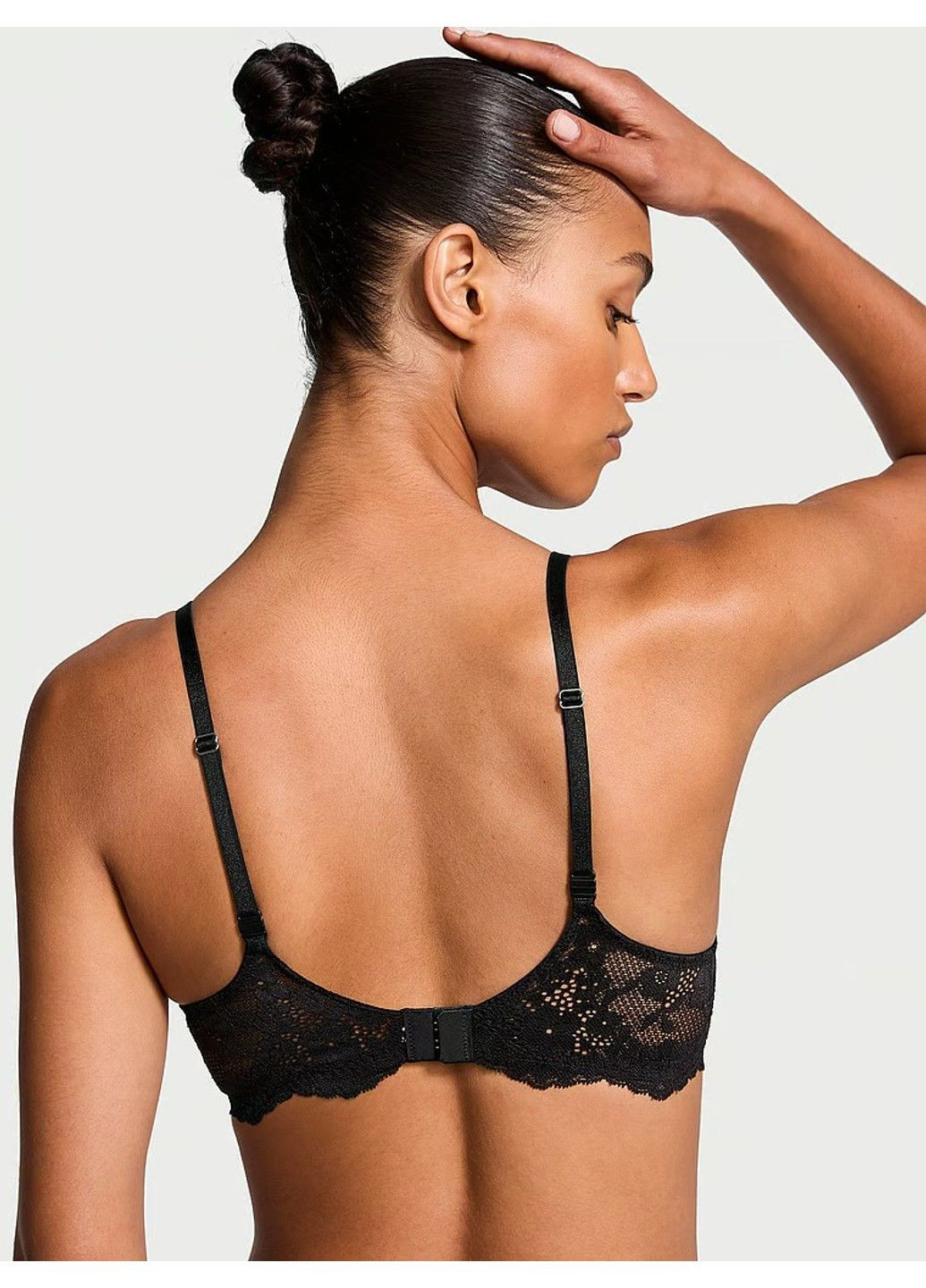 Чорний бюстгальтер dream angels lace lightly lined classic coverage demi bra Victoria's Secret