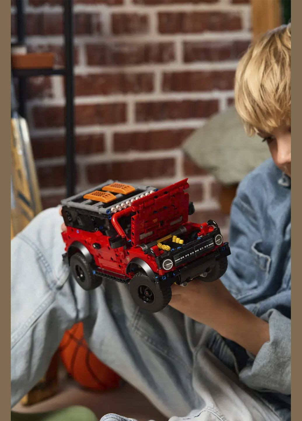 Конструктор TECHNIC Внедорожник Ford Bronco цвет разноцветный CB-00282664 Lego (346753905)