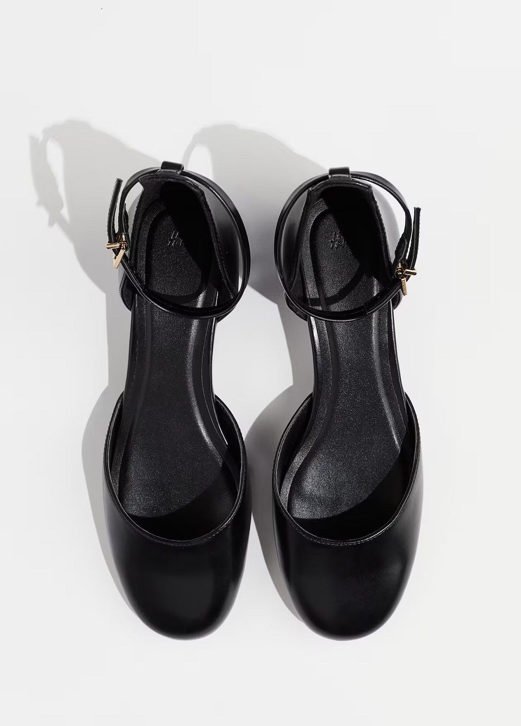 H&M Туфлі чорний з штучна шкіра, швеція — демісезон (315675727)