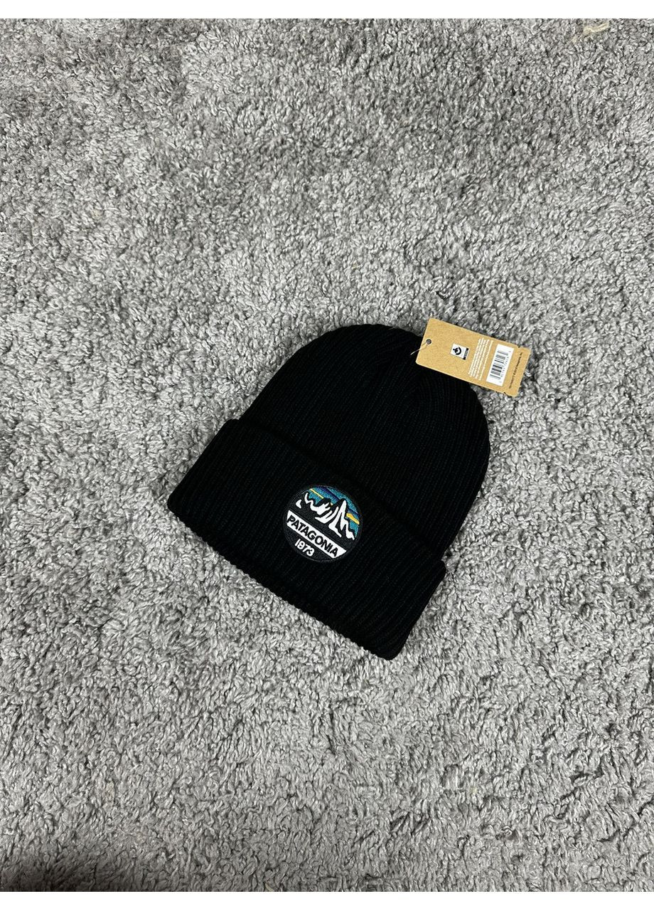 Зимняя теплая мужская шапка брендовая, фирменная шапка Патагония для зимы. No Brand (369153999)