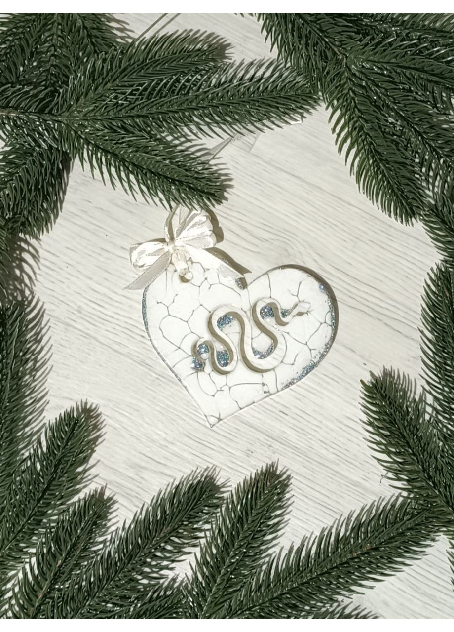 Новогодняя игрушка из эпоксидной смолы ручной работы Змея в сердце Hand Made (365722494)