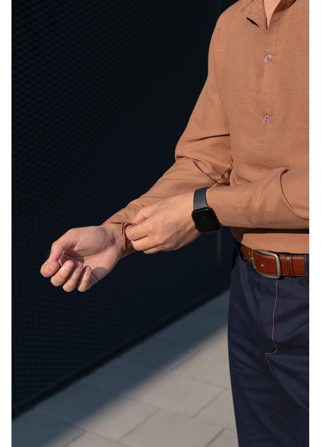 Стильна чоловіча сорочка з прямим приталеним кроєм та коміром-стійкою Vakko (362189160)