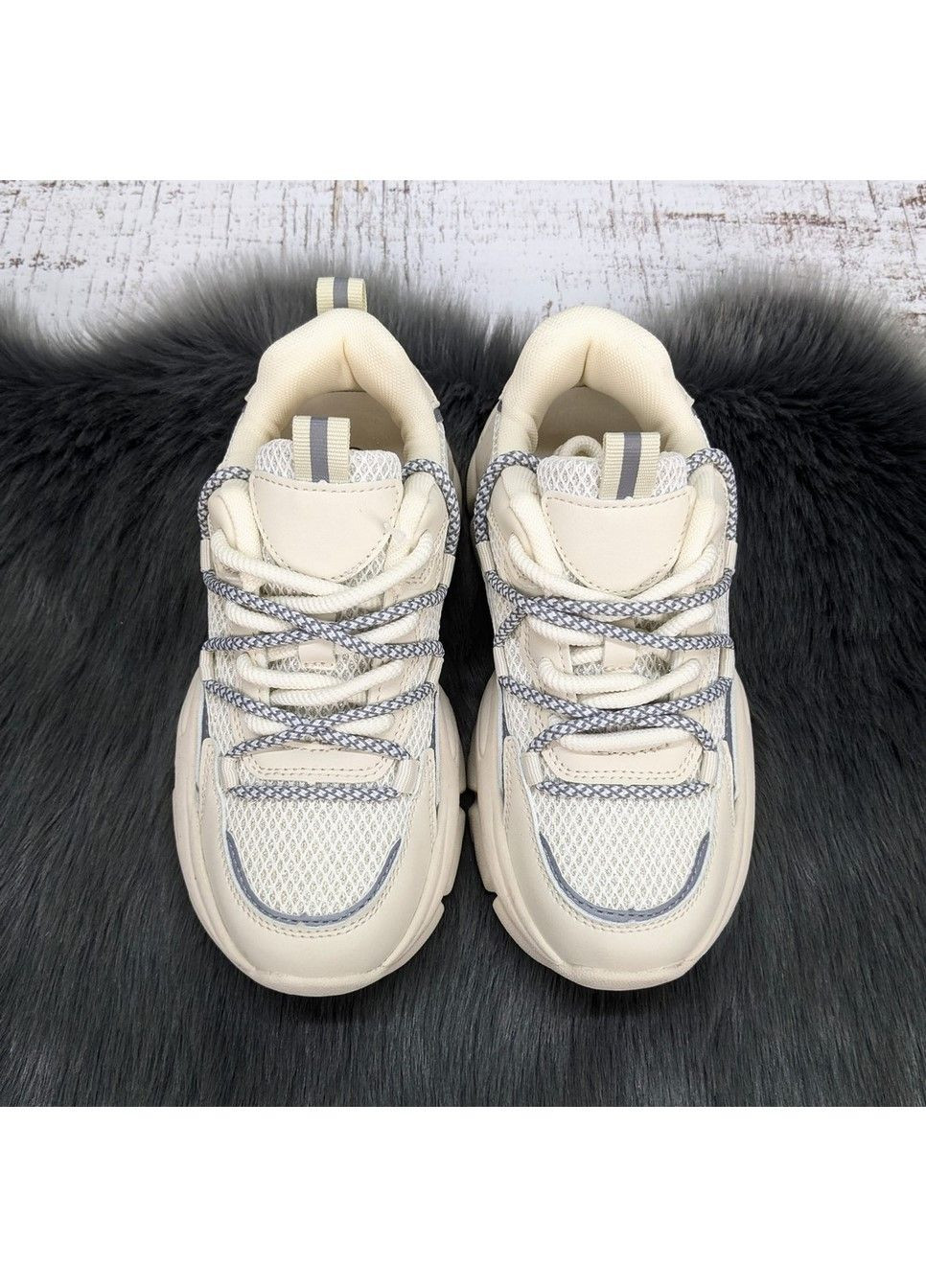 Бежеві осінні кросівки дитячі для дівчинки Clibee