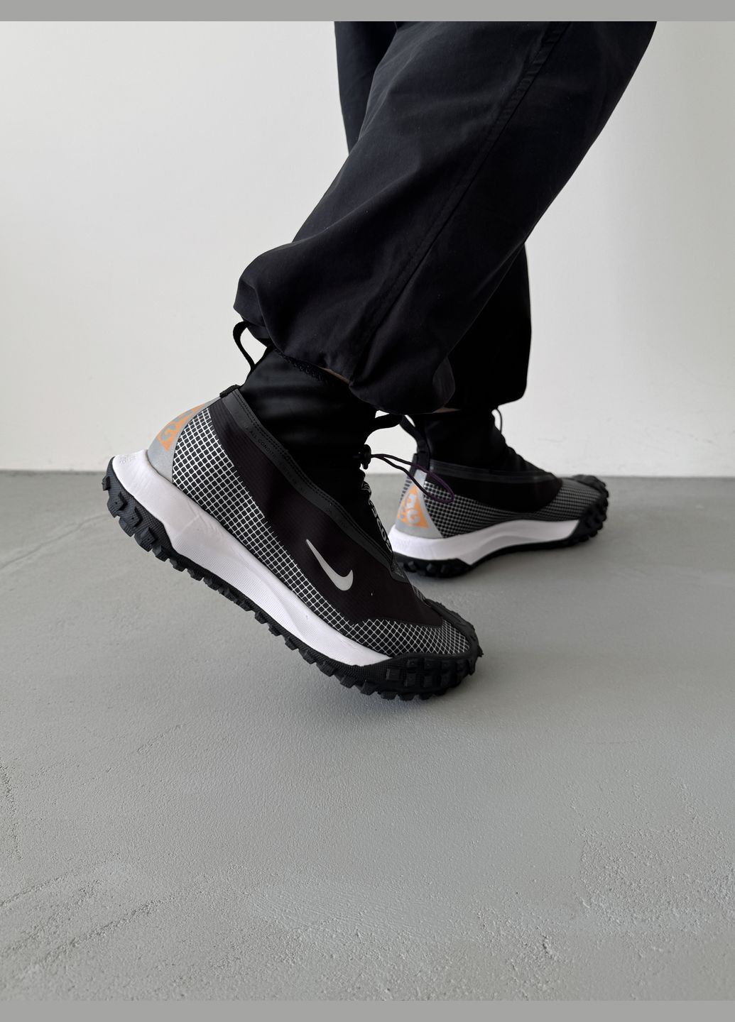 Черные демисезонные кроссовки мужские nike acg mountain fly gore-tex black | найк асж маунтин флай черные No Brand