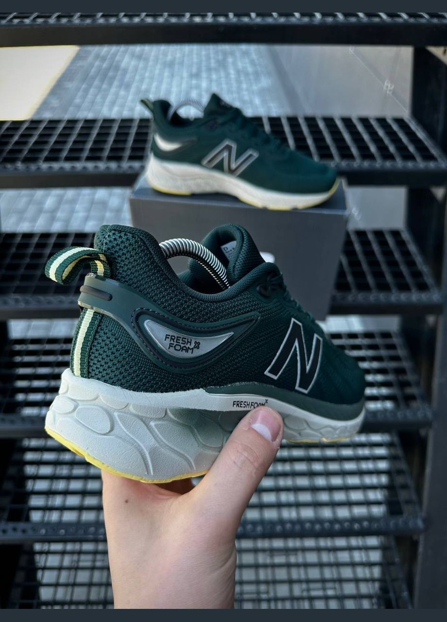 Темно-зеленые всесезонные мужские кроссовки No Brand