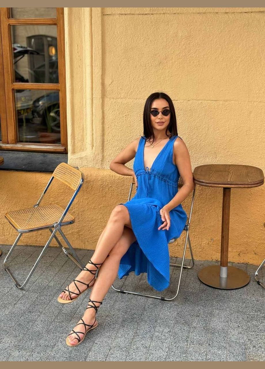 Синее летнее муслиновое платье без рукавов ниже колена синее You Best