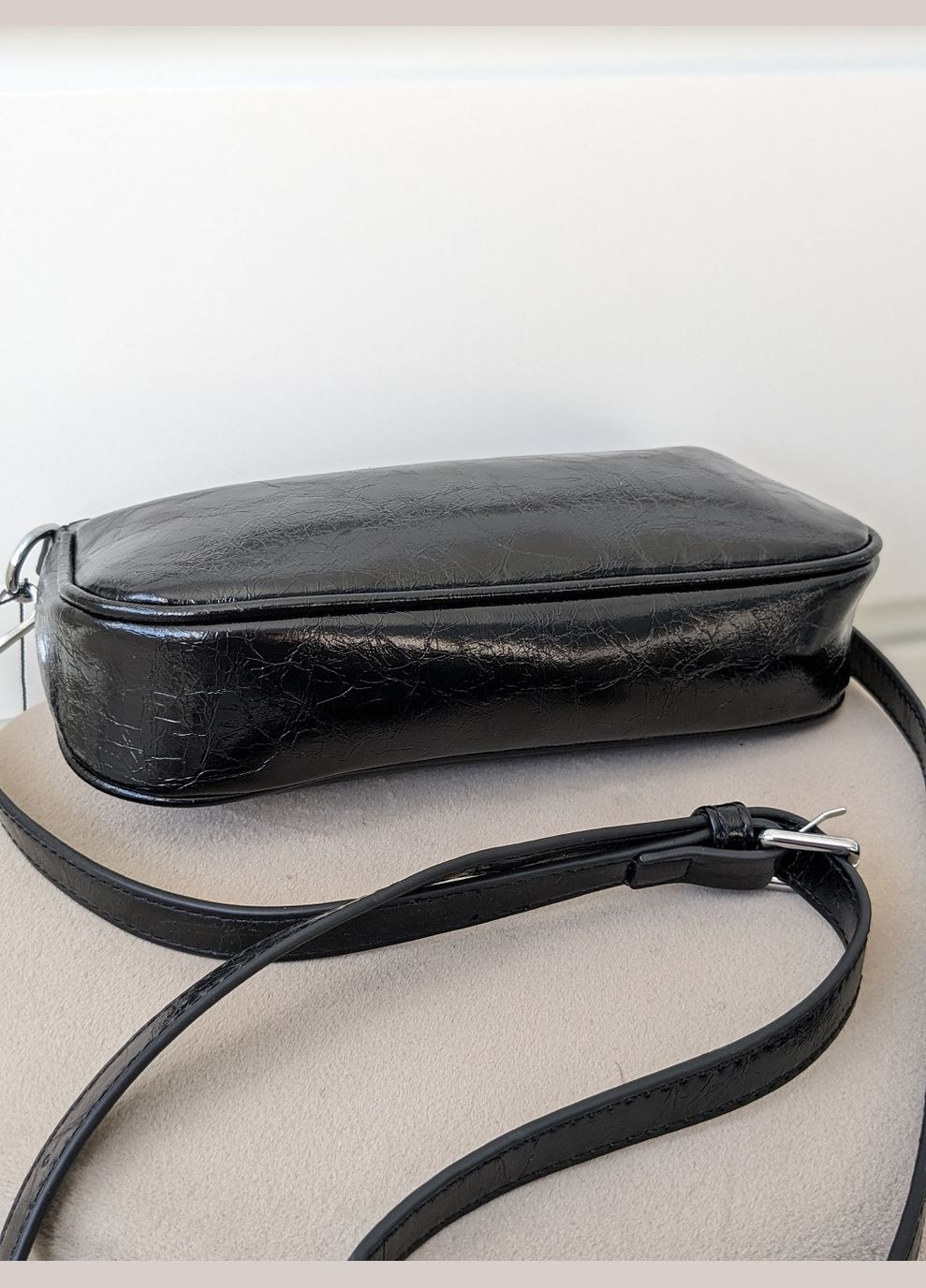 Кожаная сумка-багет кожаная на 2 ручки Vishnya (283018049)