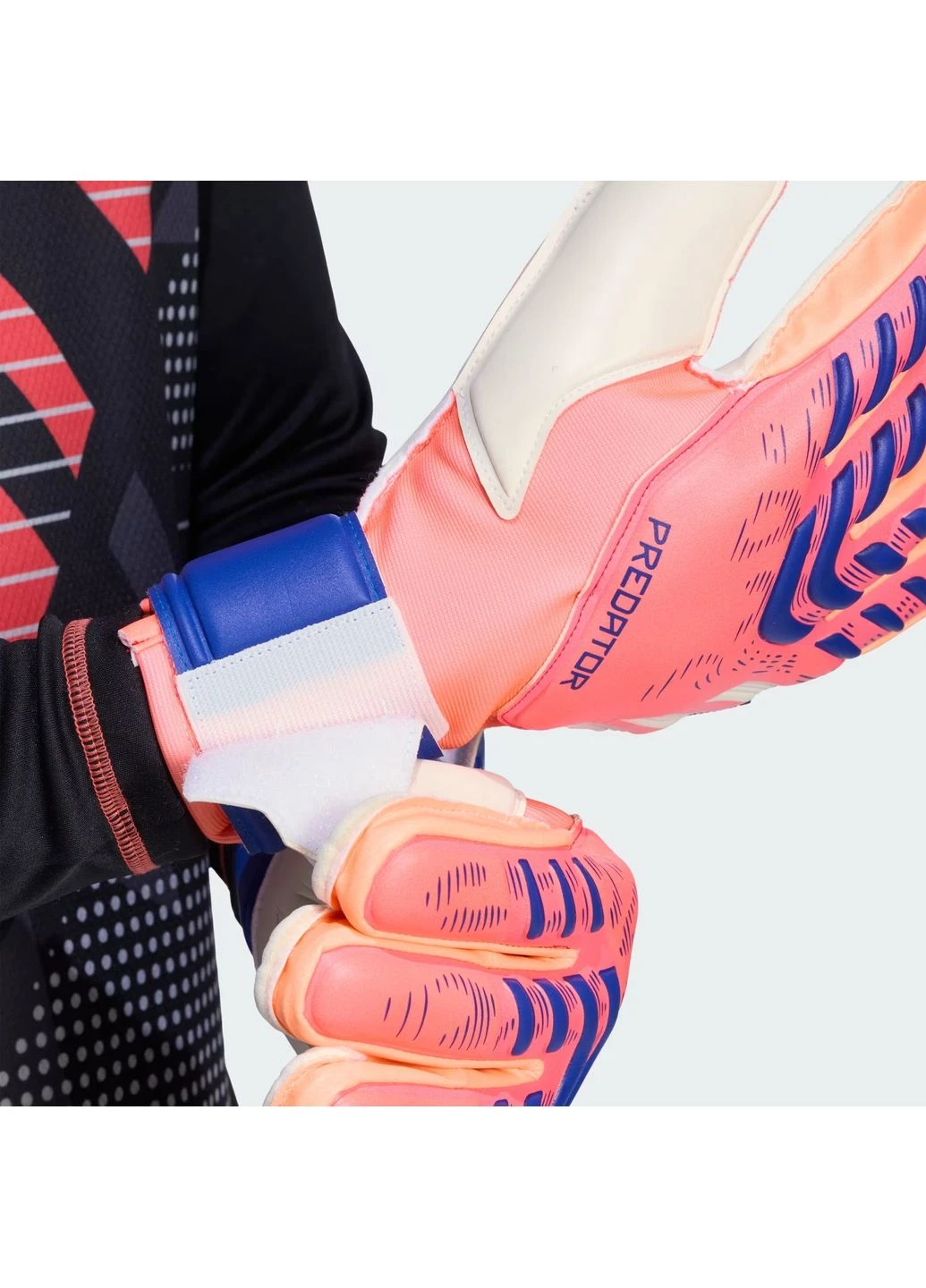 Вратарские перчатки Predator Gl Mtc Peach/Multi JN5352 adidas (399501089)