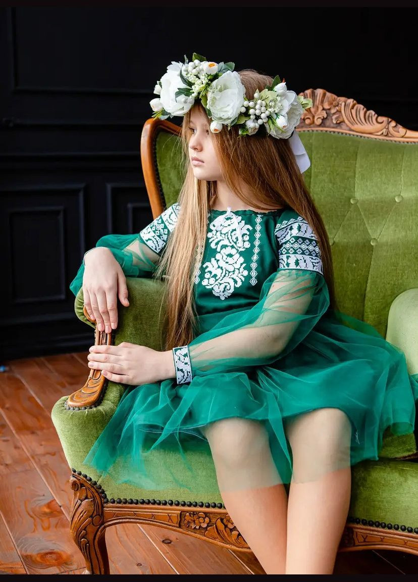 Зелёная платье вышиванка для девочки темно-зеленое фатин (359472830)