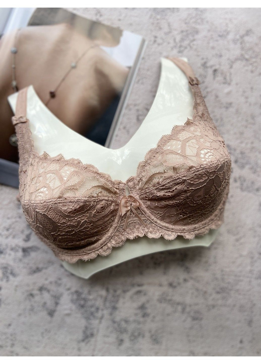 Пудровий пудровий бюстгальтер із мереживом, ліфчик без поролону Lanny Mode