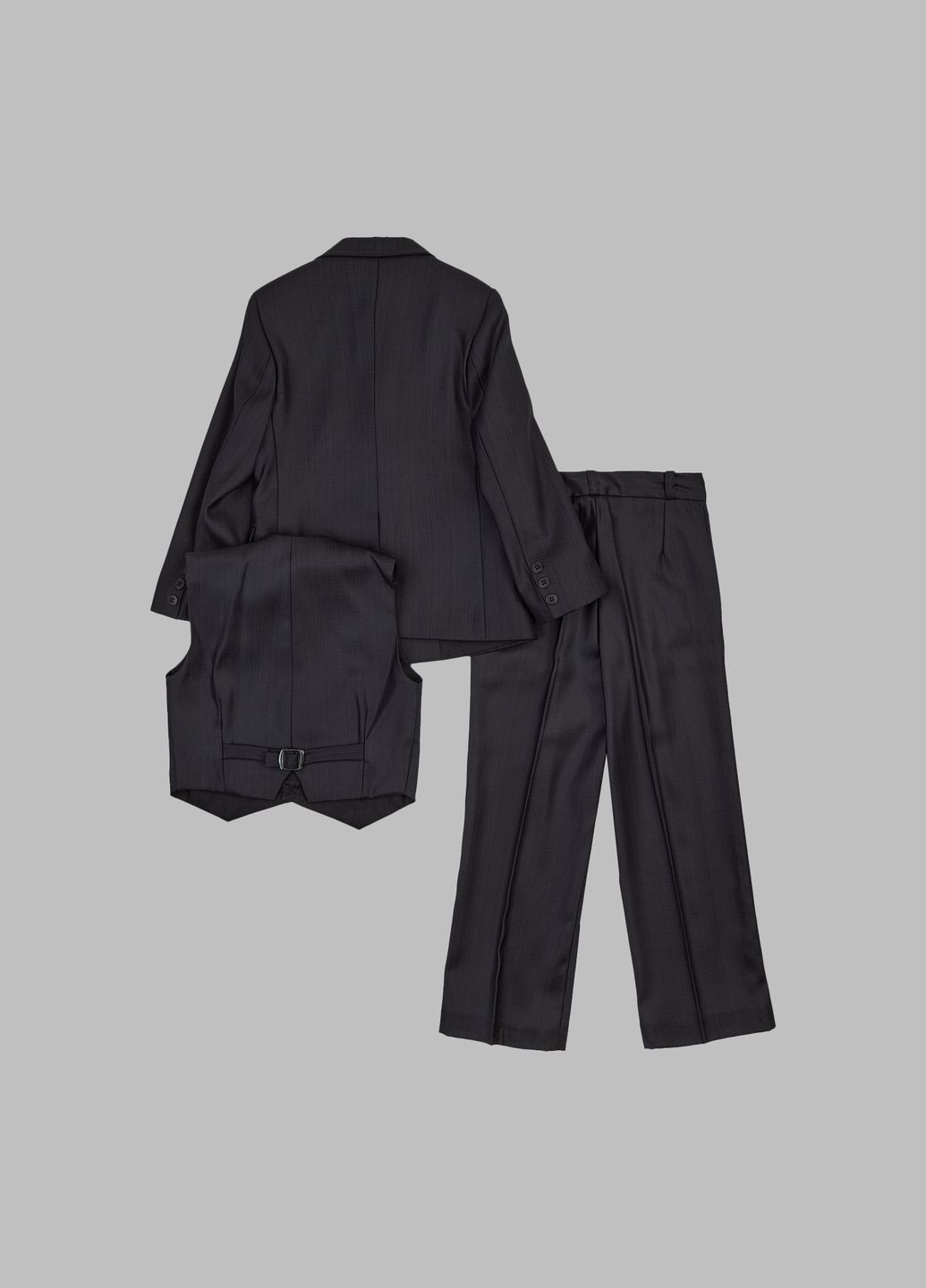 Темно-серый демисезонный классический костюм Christian 424345 б